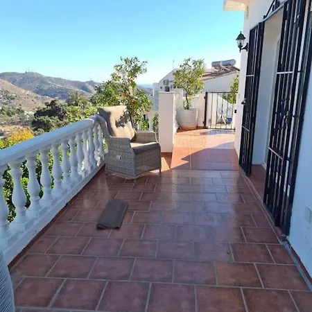 Villa Fantastisk 10+5baedds I Torrox/nerja -spanien
