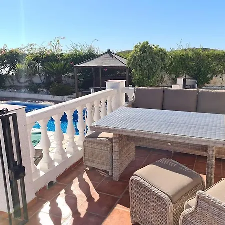 Fantastisk 10+5baedds I Torrox/nerja -spanien *