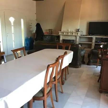 Fantastisk 10+5baedds I Torrox/nerja -spanien