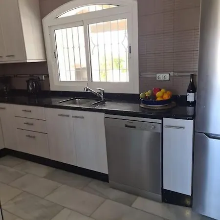 Villa Fantastisk 10+5baedds I Torrox/nerja -spanien *